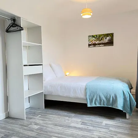 Aptcitystay Apartment Apt